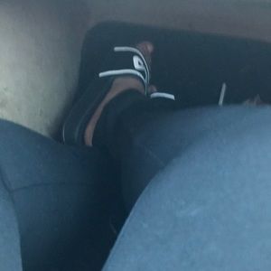 Meet your Posher, Ambrya